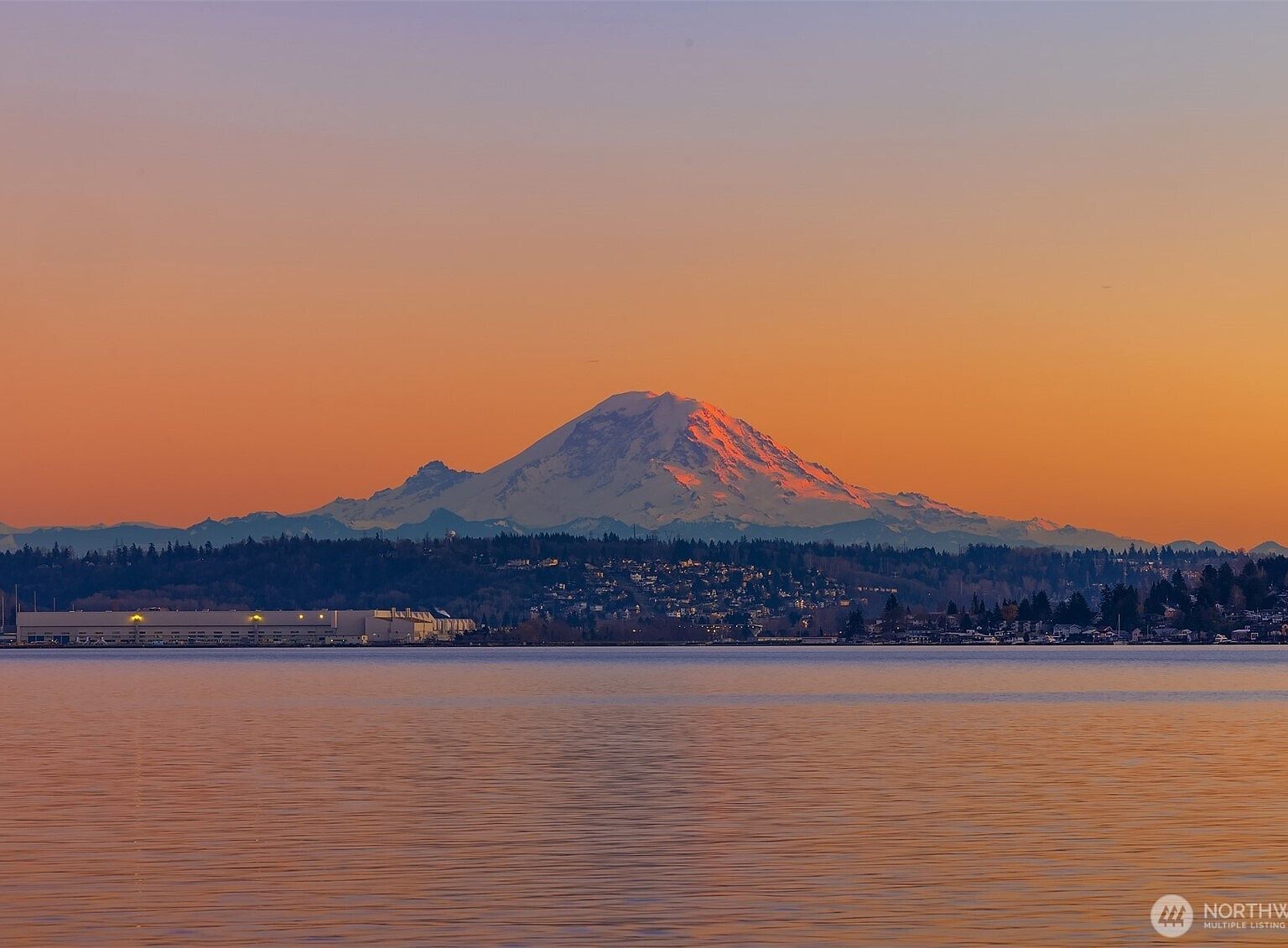 8001 W Mercer Way Mercer Island, WA 98040 - Thumbnail 3