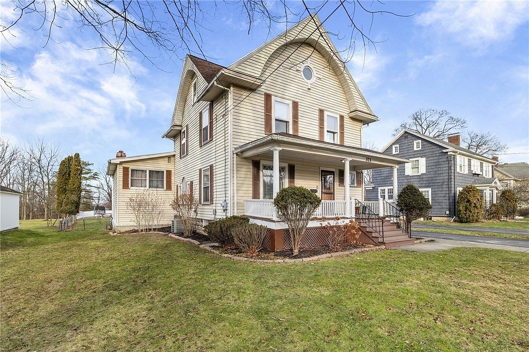 373 Genesee St Avon, NY 14414 - Thumbnail 3