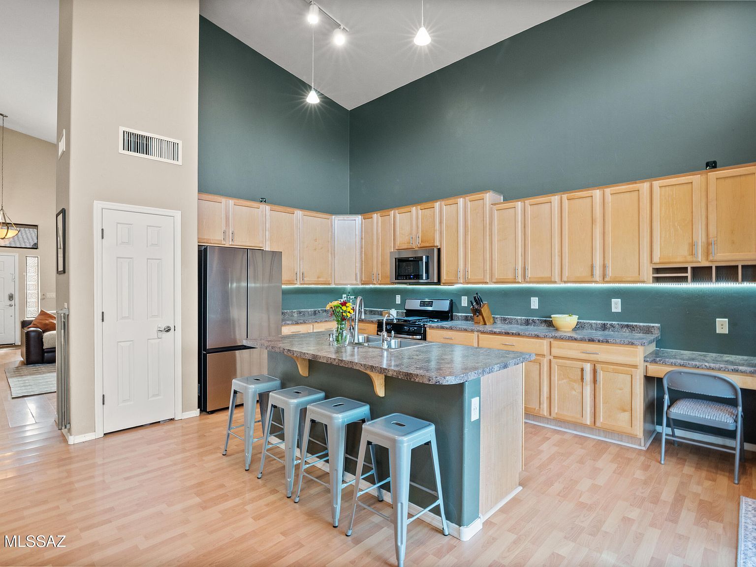 7450 W Shining Amber Ln Tucson, AZ 85743 - Thumbnail 3