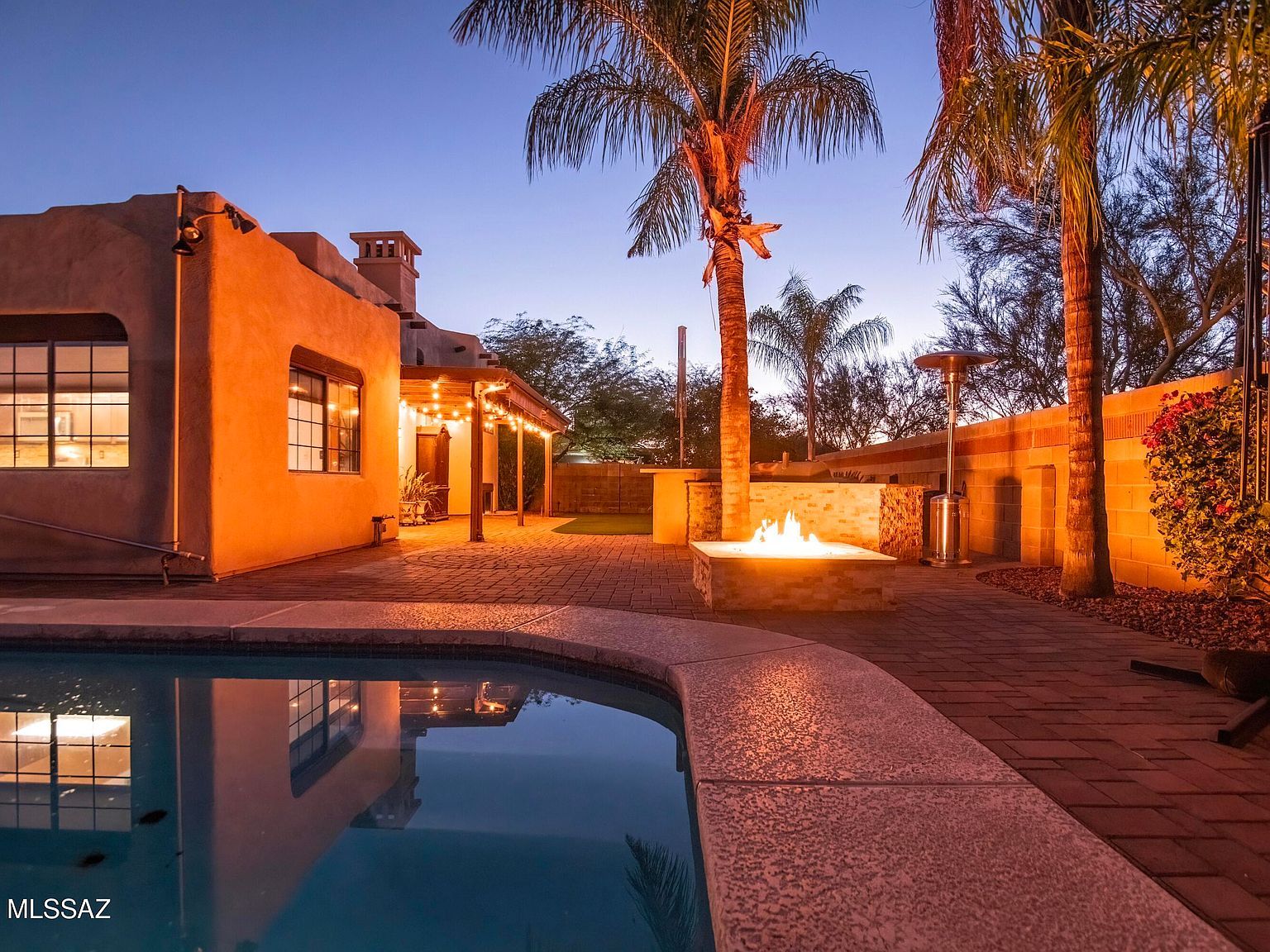 12831 N Meadview Way Oro Valley, AZ 85755 - Thumbnail 3