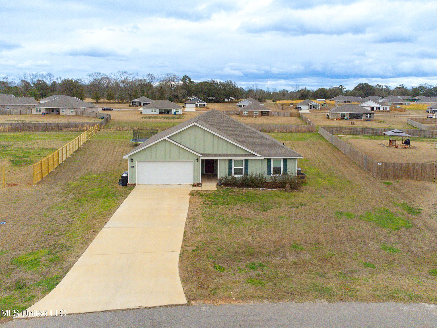 125 Mulberry Dr Lucedale, MS 39452 - Thumbnail 3