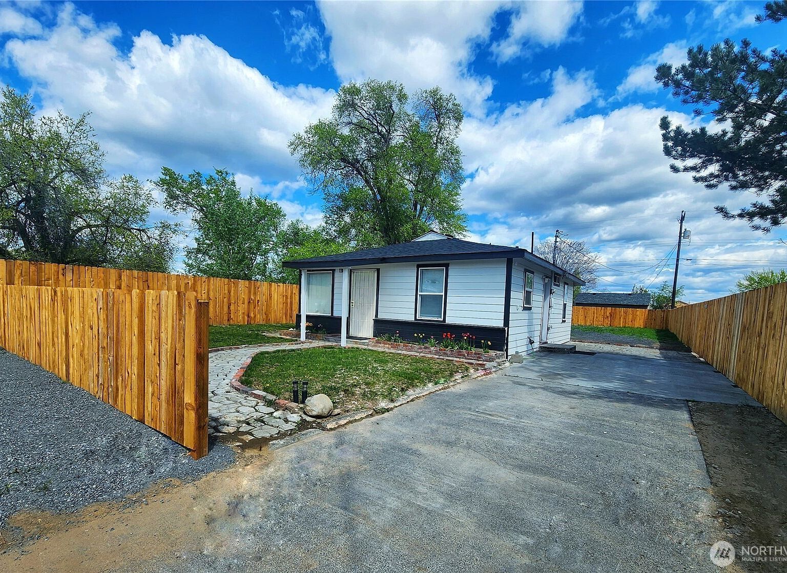 3021 W Peninsula Dr Moses Lake, WA 98837 - Thumbnail 3