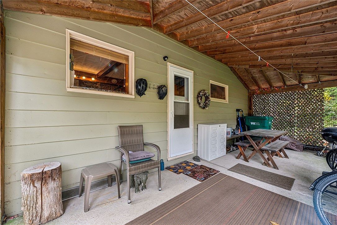 211 Ironwood Rd Somerset, PA 15501 - Thumbnail 3