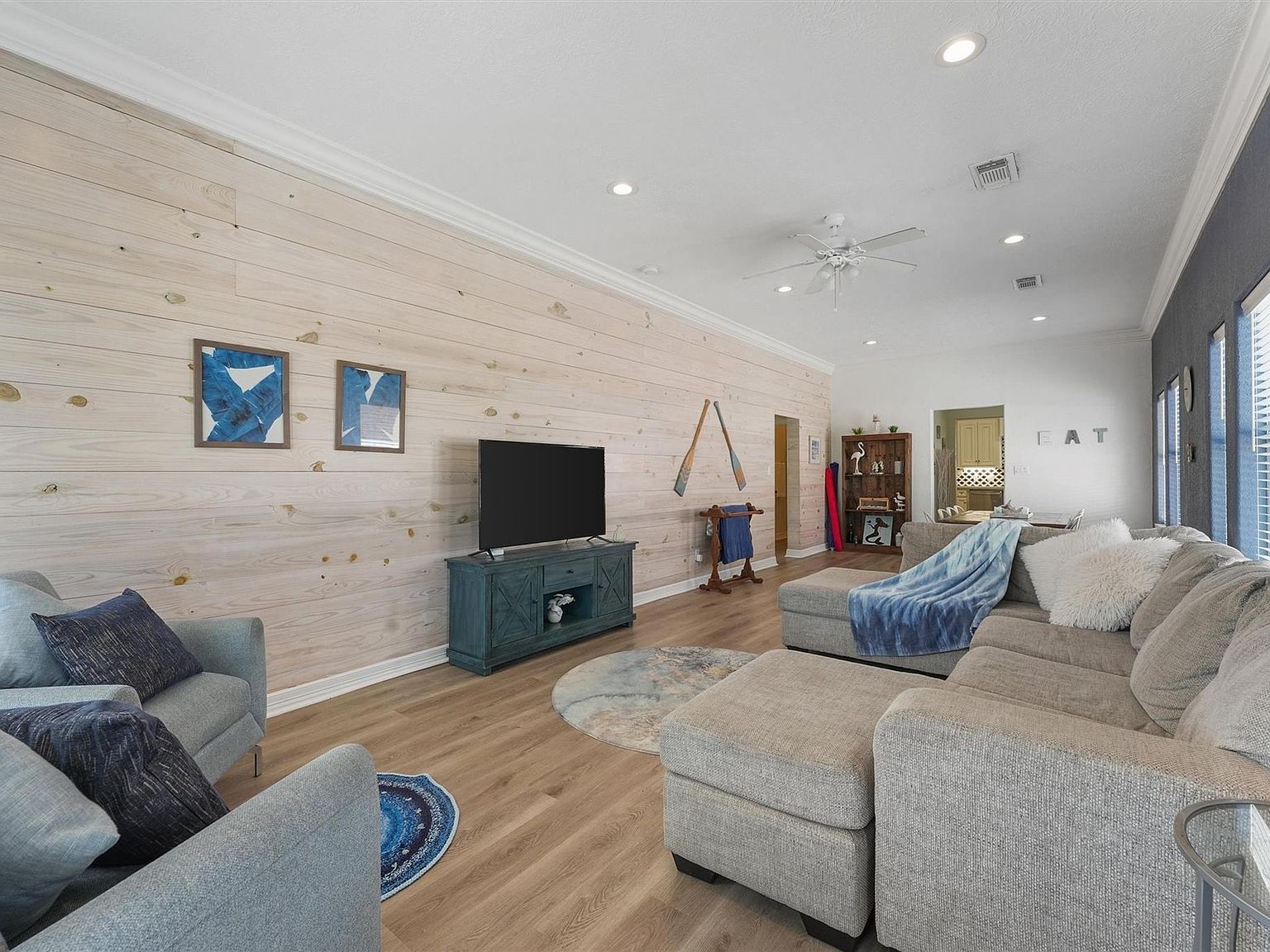 3024 Avenue R 1/2 Galveston, TX 77550 - Thumbnail 3