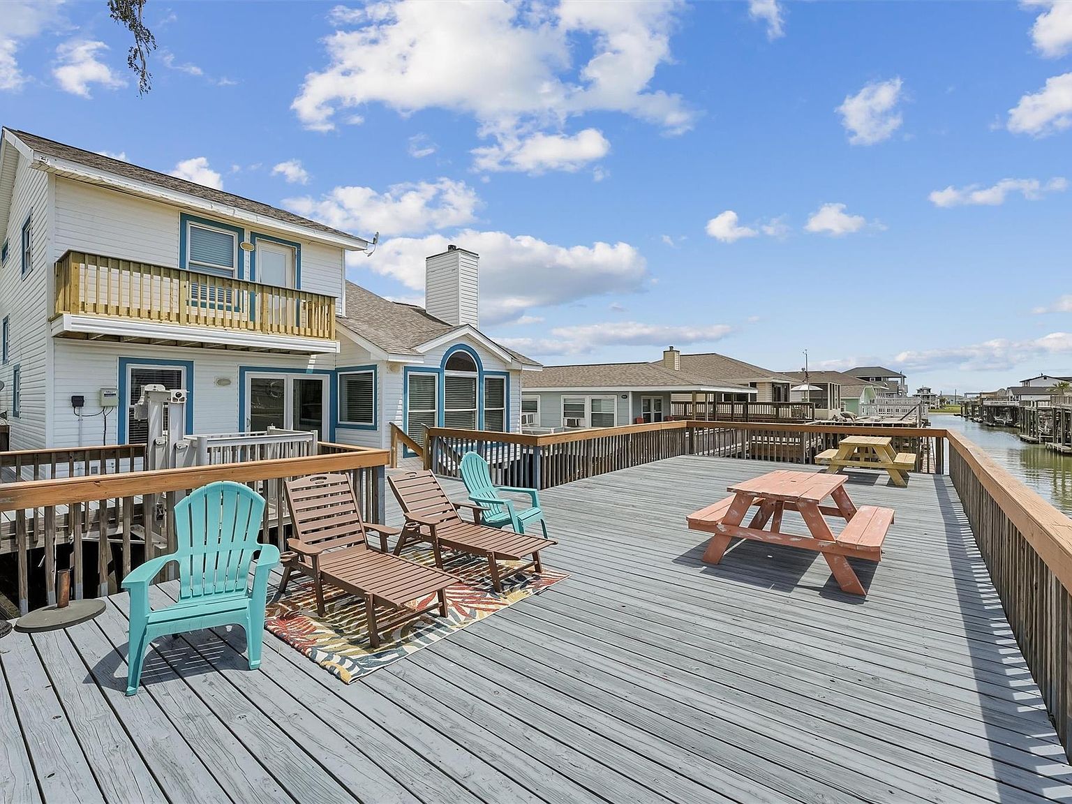 313 Schooner Dr Freeport, TX 77541 - Thumbnail 3