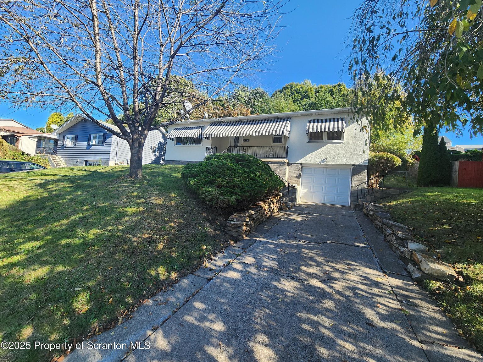 1210 Monroe Ave Dunmore, PA 18509 - Thumbnail 3