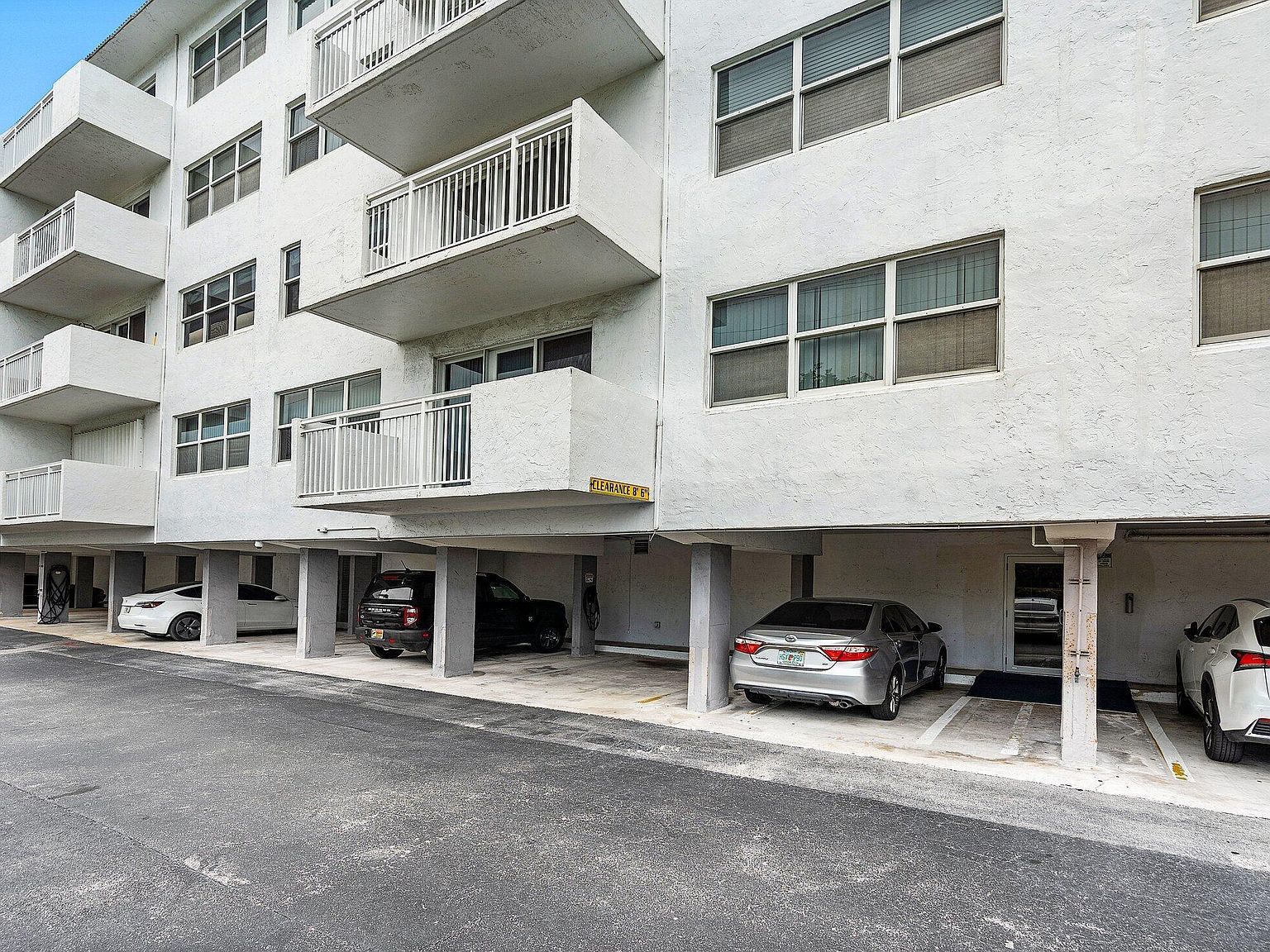 550 Bayshore Dr APT 506 Fort Lauderdale, FL 33304 - Thumbnail 3