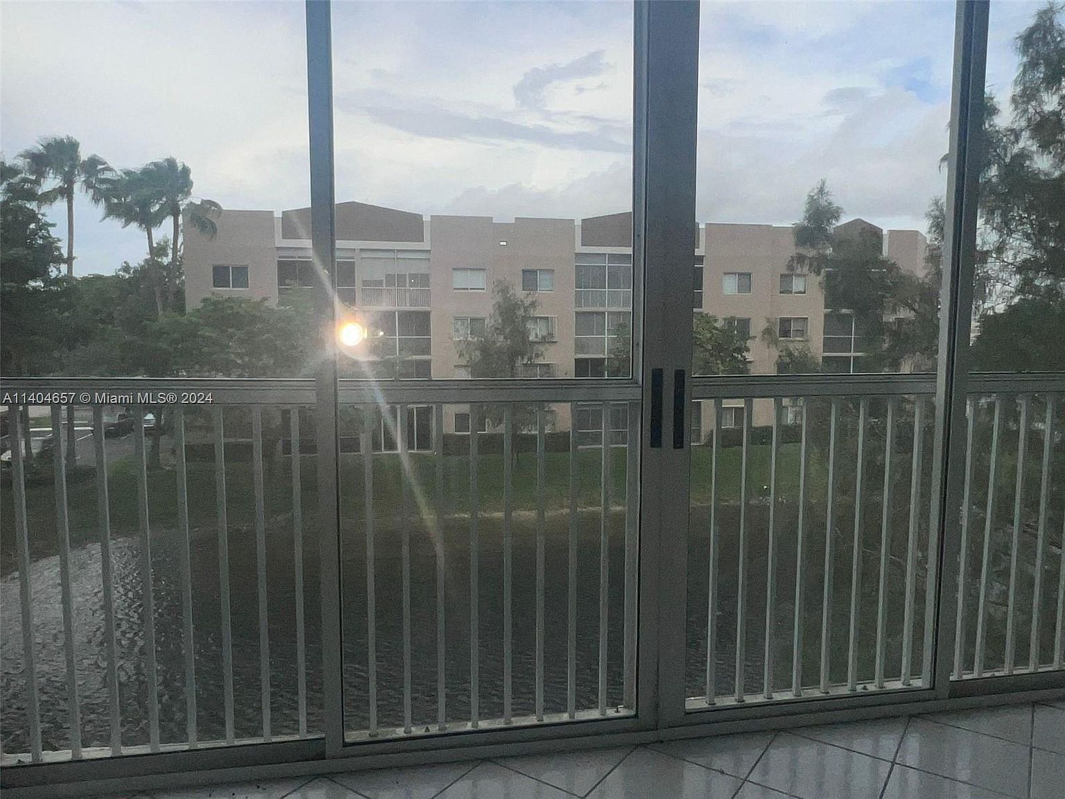 7450 Trent Dr #302 Fort Lauderdale, FL 33321 - Thumbnail 3