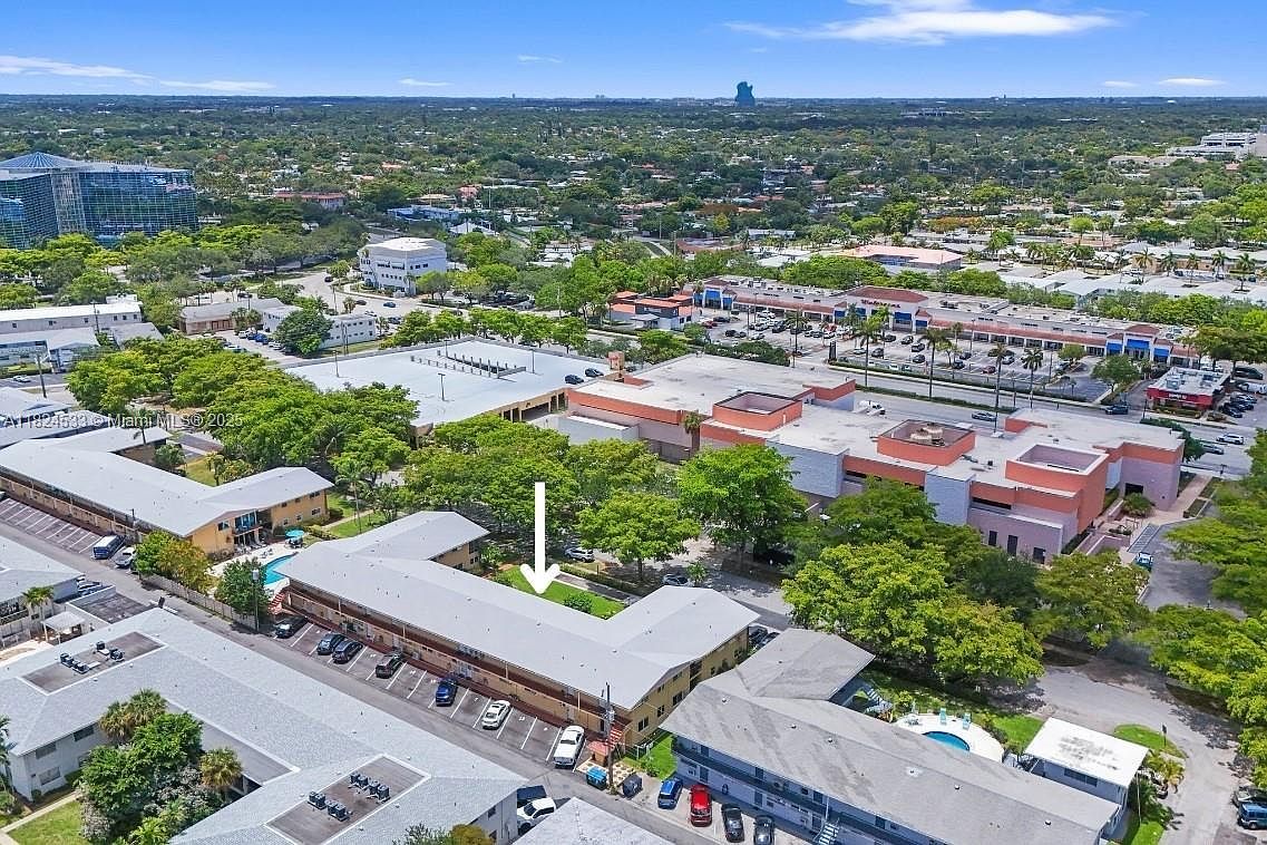 3600 Harrison St APT 16B Hollywood, FL 33021 - Thumbnail 3