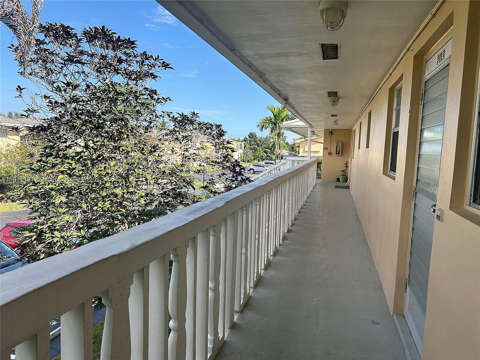 2112 NE 1st Way APT 203 Boynton Beach, FL 33435 - Thumbnail 3