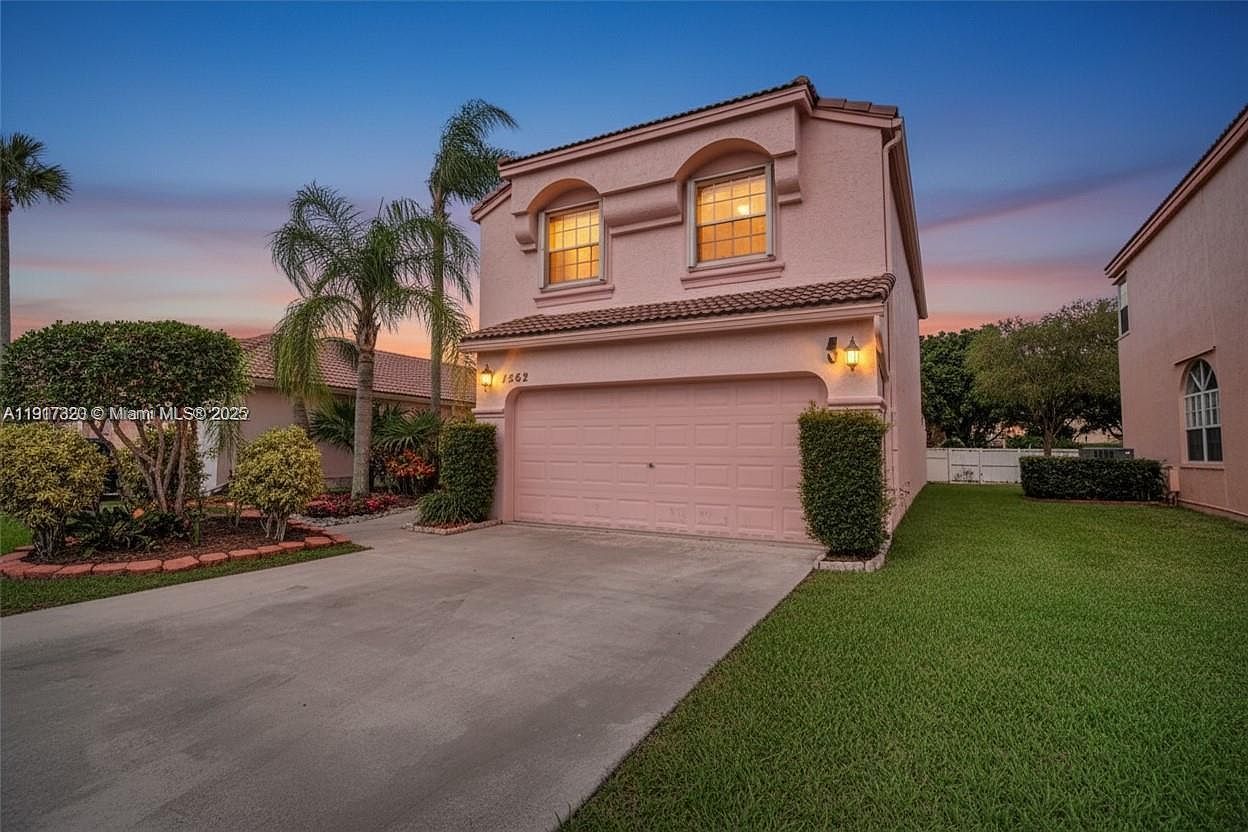 1562 NW 157th Ave Pembroke Pines, FL 33028 - Thumbnail 3