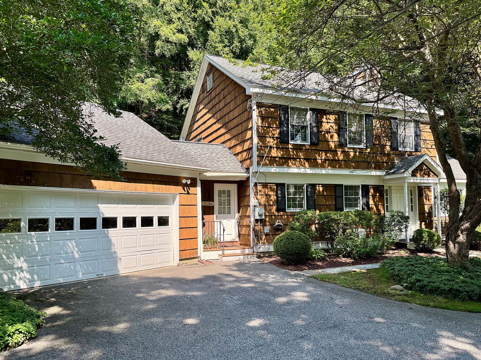 132 S Kent Rd South Kent, CT 06785 - Thumbnail 3