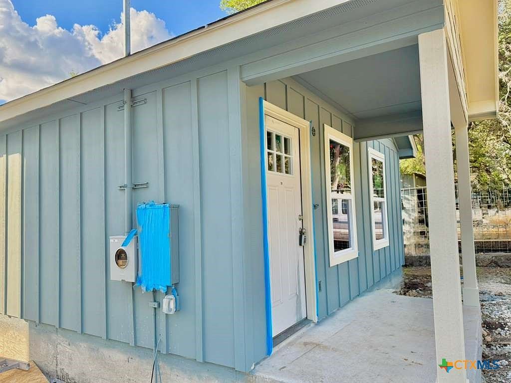 709 Burr Oak Ln Canyon Lake, TX 78133 - Thumbnail 3