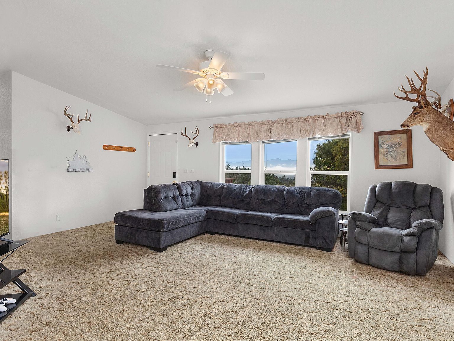 5290 Goodrich Hwy Oakland, OR 97462 - Thumbnail 3