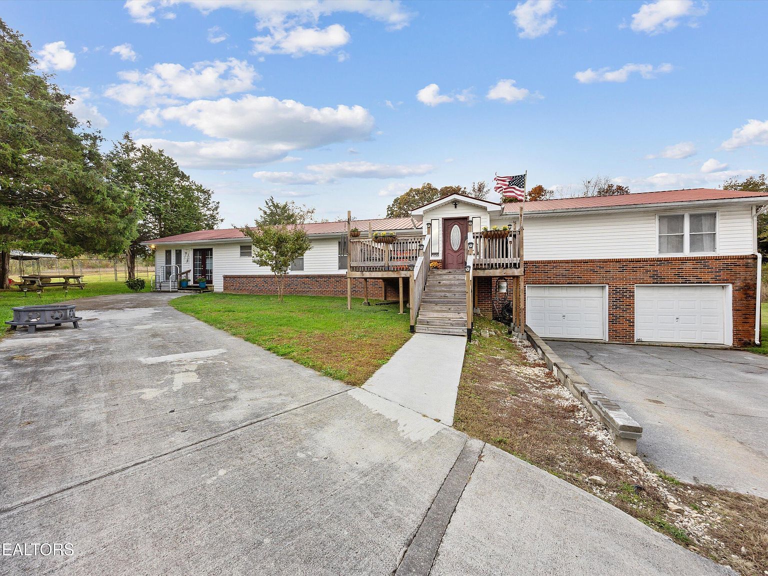 288 Forks Grove Rd La Follette, TN 37766 - Thumbnail 3