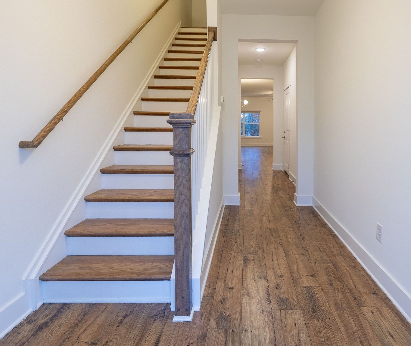 1061 Sweetleaf Dr Franklin, TN 37064 - Thumbnail 3