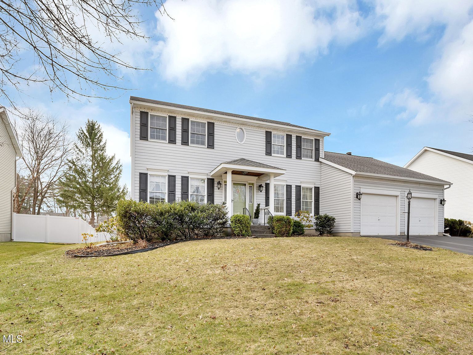 20 Valleywood Dr Niskayuna, NY 12309 - Thumbnail 3