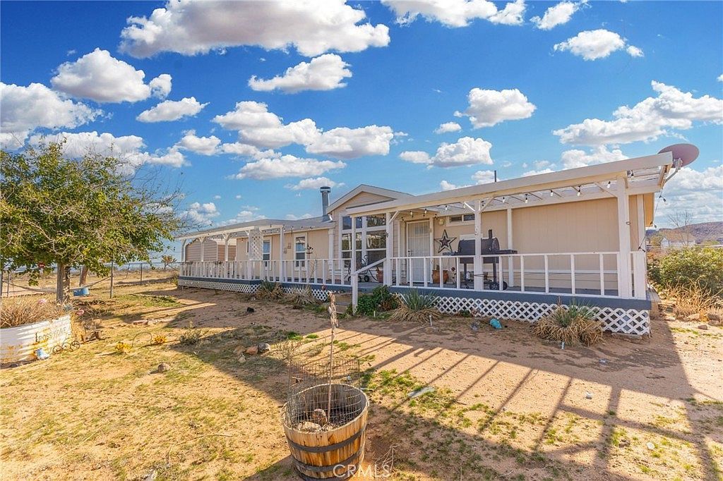 324 Anita Ave Landers, CA 92285 - Thumbnail 3