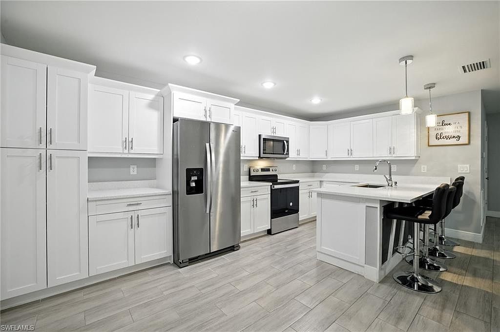 3313 42nd St W Lehigh Acres, FL 33971 - Thumbnail 3