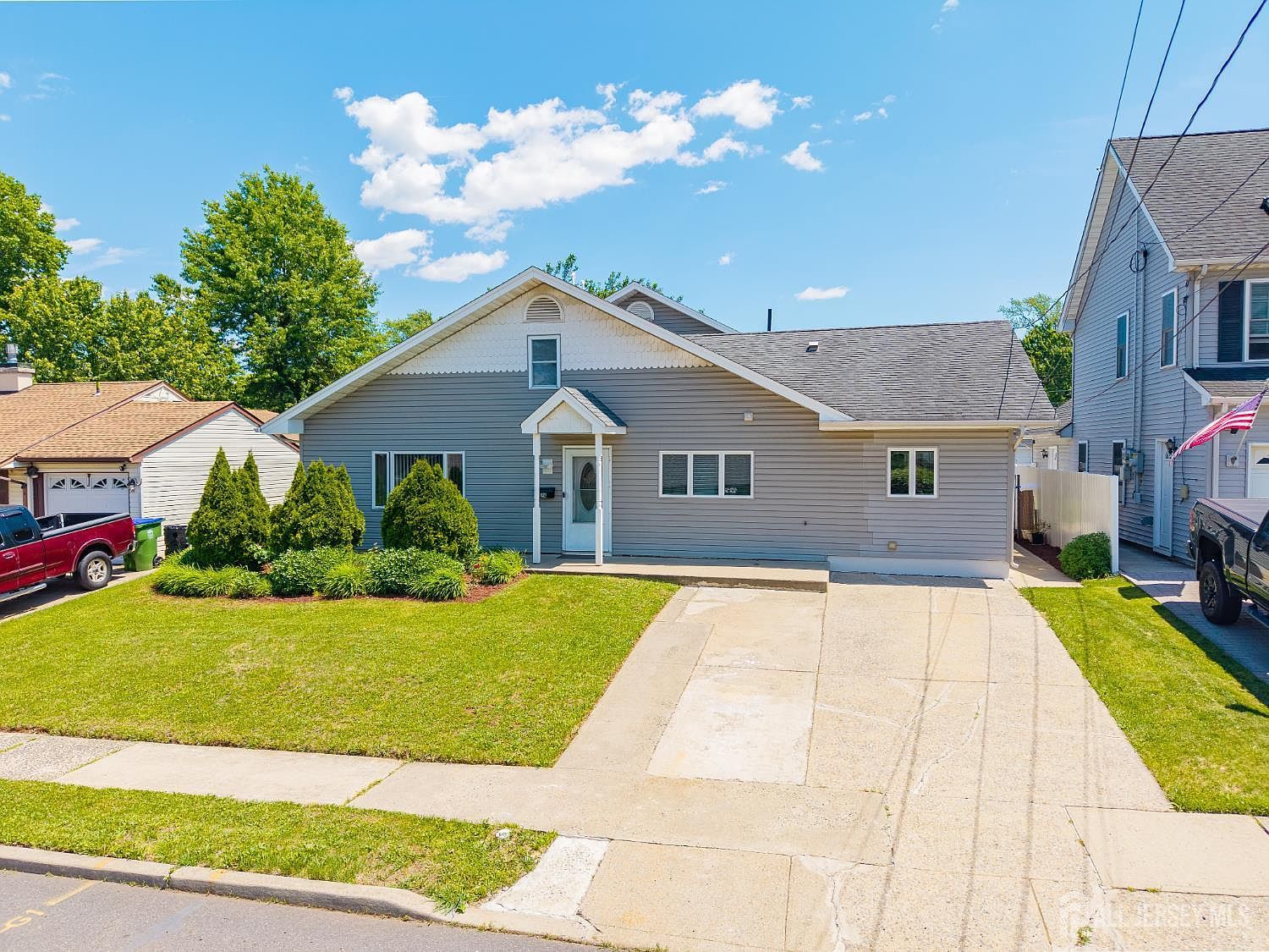 24 Winthrop Rd Edison, NJ 08817 - Thumbnail 3