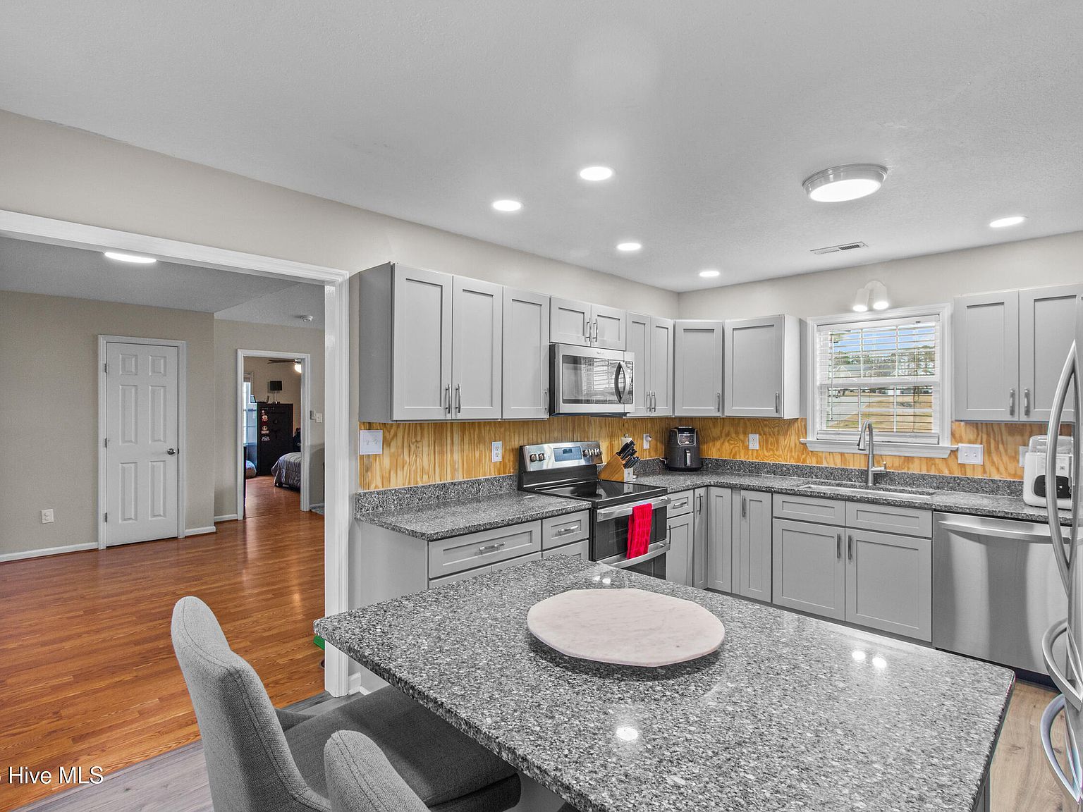 106 Cobalt Stream Ct Jacksonville, NC 28546 - Thumbnail 3