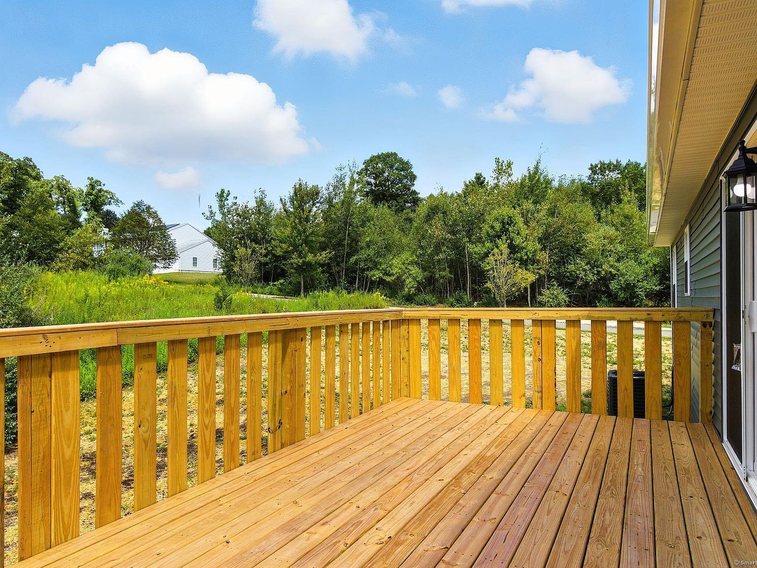 170 Darcangelo Dr Naugatuck, CT 06770 - Thumbnail 3