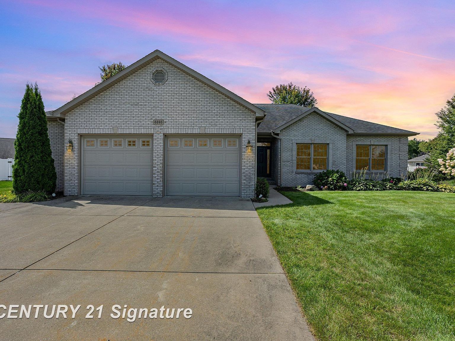 6893 Wild Pine Cir Saginaw, MI 48603 - Thumbnail 3