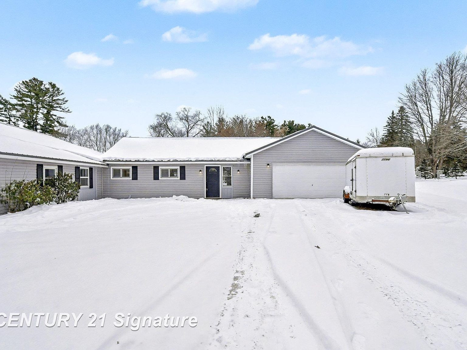 474 W Taylor Dr Sanford, MI 48657 - Thumbnail 3