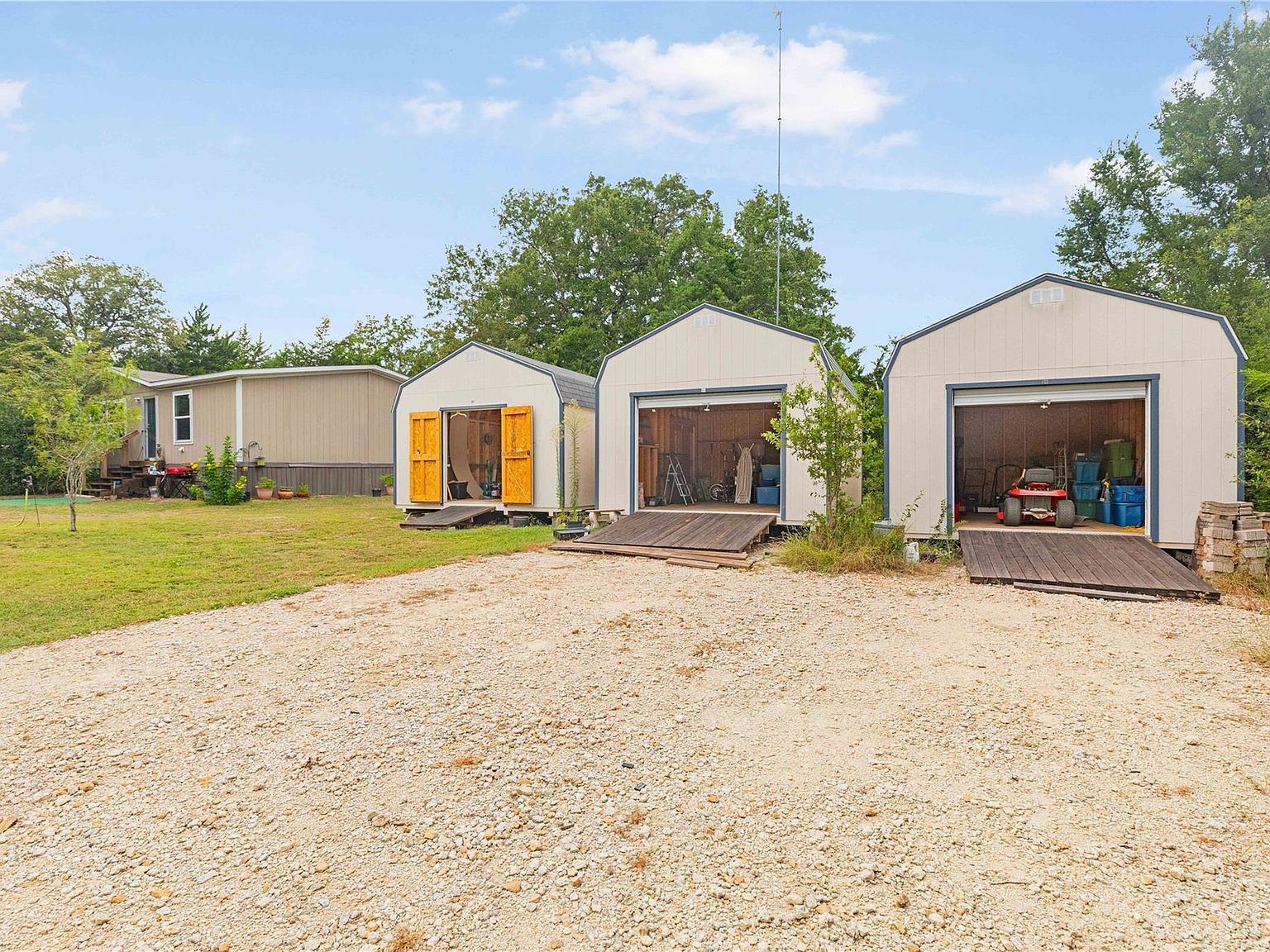 680 Mallard Dr Caldwell, TX 77836 - Thumbnail 3