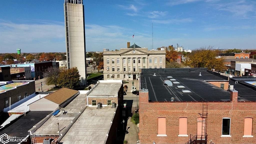 111 E Lincoln Way Jefferson, IA 50129 - Thumbnail 3
