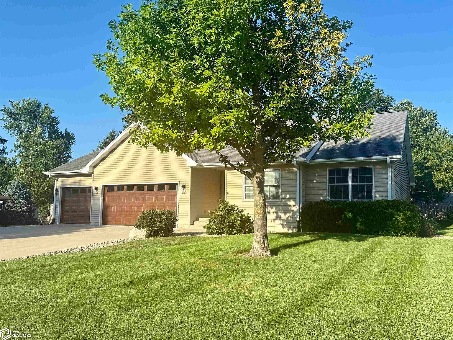 507 Hickory Ln Jefferson, IA 50129 - Thumbnail 3