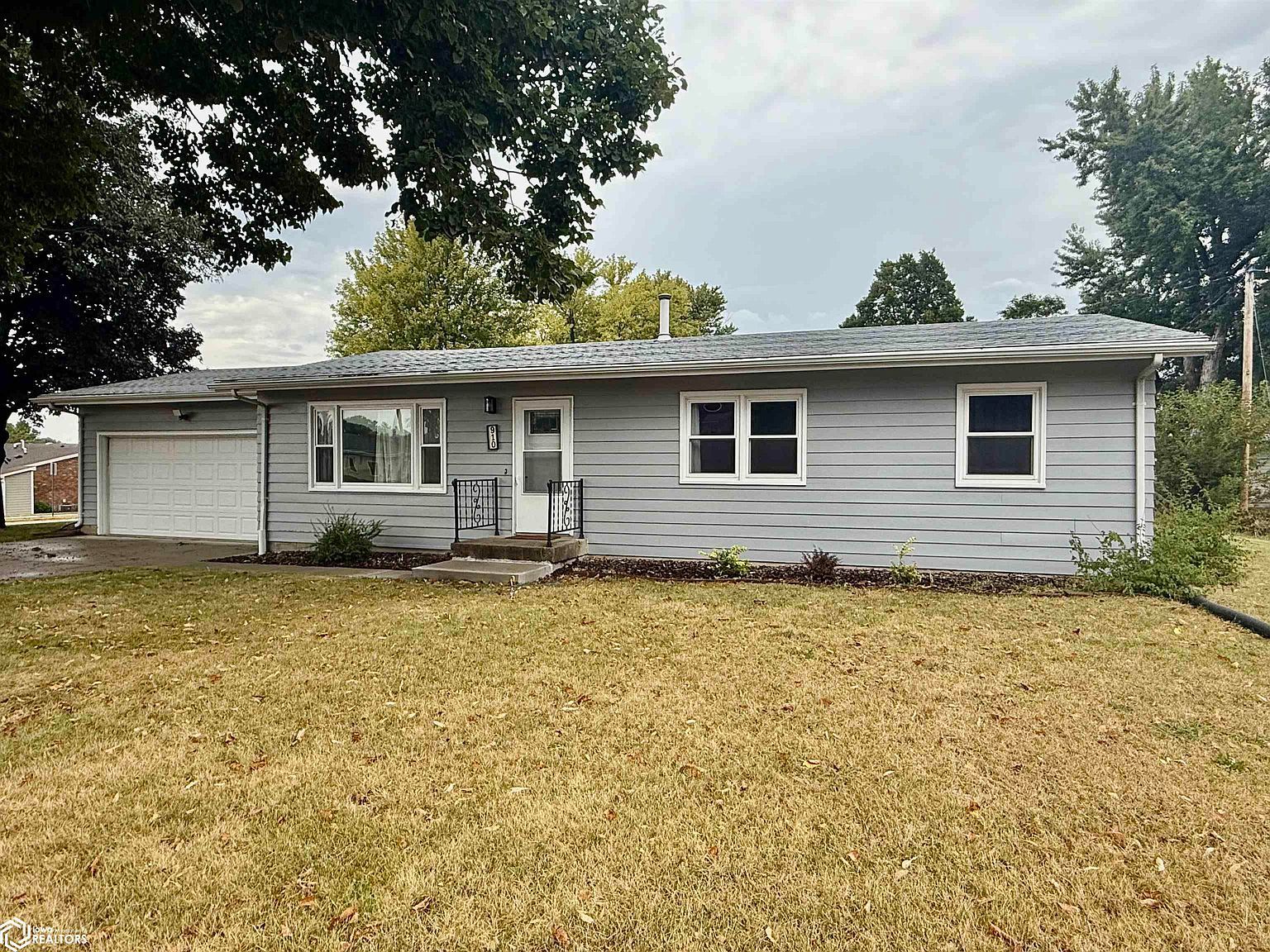 910 W Adams St Jefferson, IA 50129 - Thumbnail 3