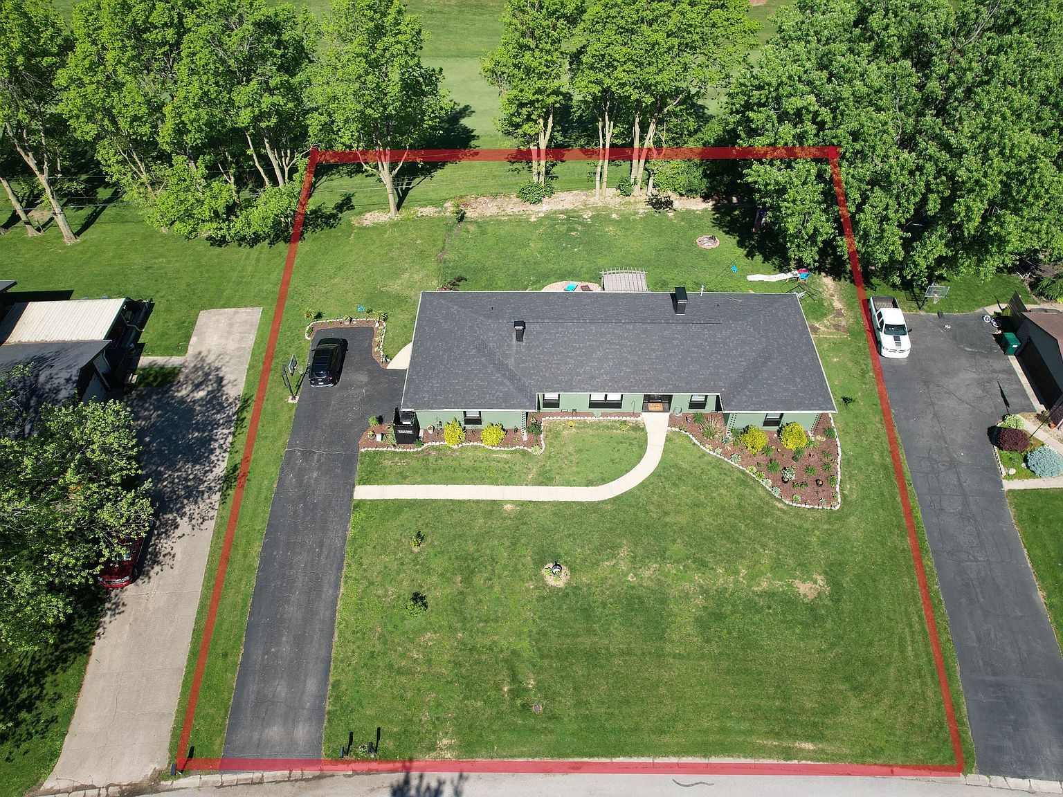 2028 Fairway Dr Greencastle, IN 46135 - Thumbnail 3