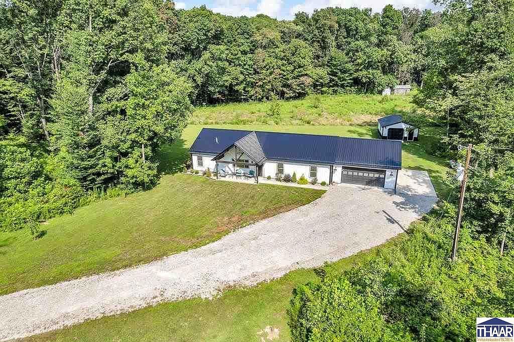 11584 Camp Otto Rd Cloverdale, IN 46120 - Thumbnail 3