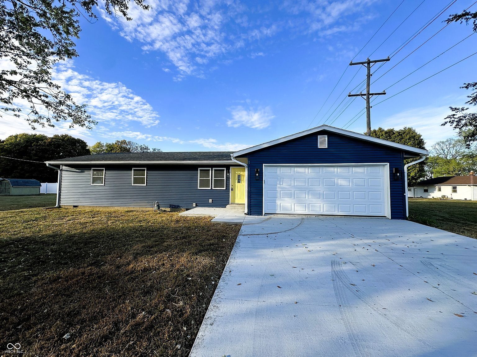 223 Circle Dr Bainbridge, IN 46105 - Thumbnail 3