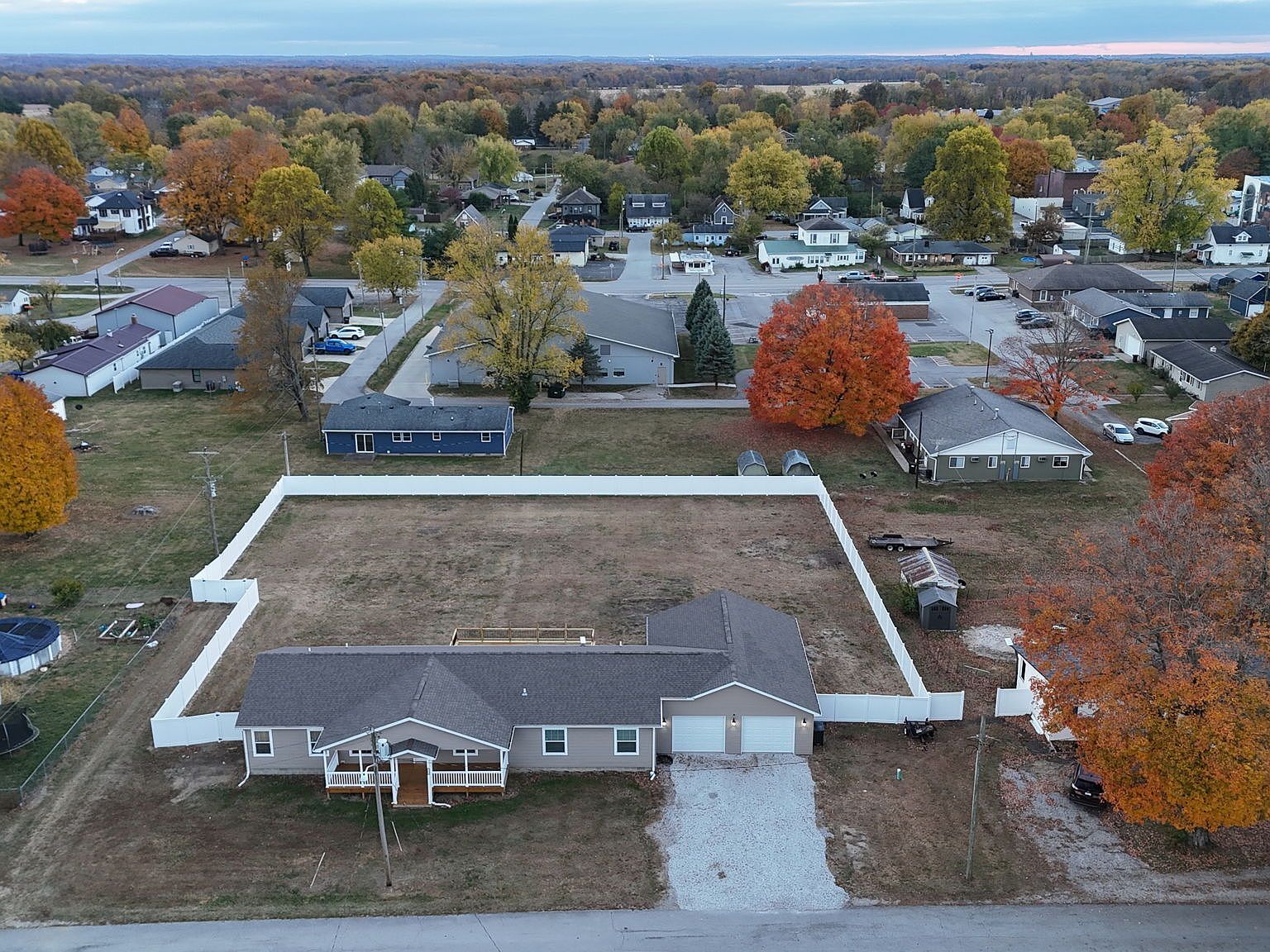 112 E College St Bainbridge, IN 46105 - Thumbnail 3