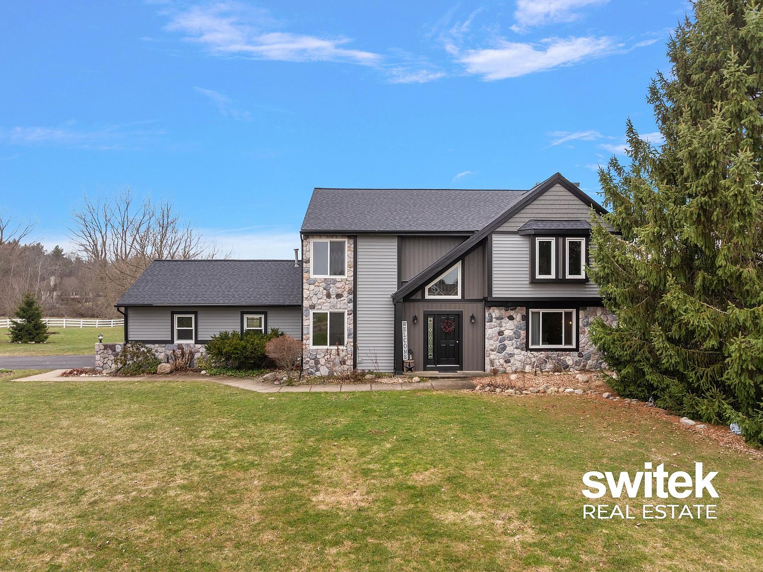 9750 Meadow Valley SE Caledonia, MI 49316 - Thumbnail 3