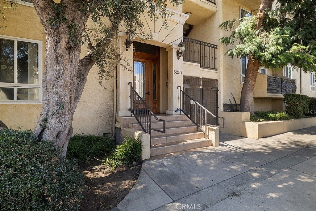 5257 Radford Ave UNIT 212 Valley Village, CA 91607 - Thumbnail 3