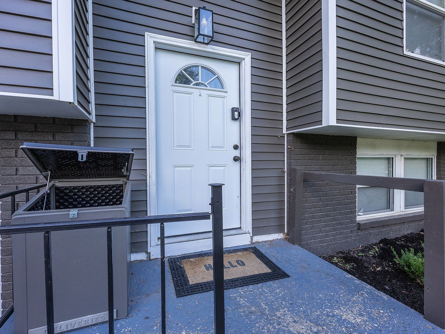 1646 Arley Dr Indianapolis, IN 46229 - Thumbnail 3