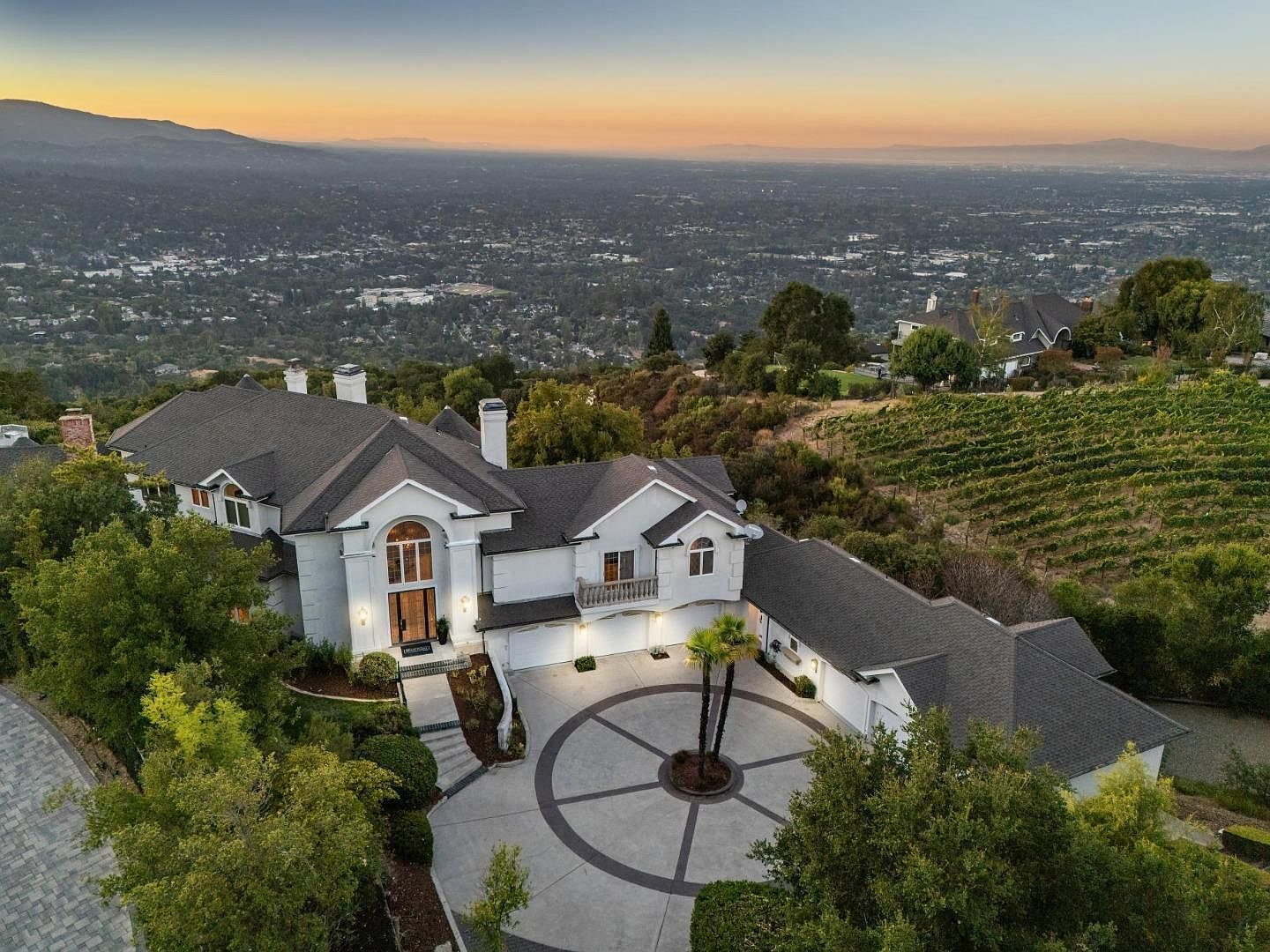 16383 Aztec Ridge Dr Los Gatos, CA 95030 - Thumbnail 3