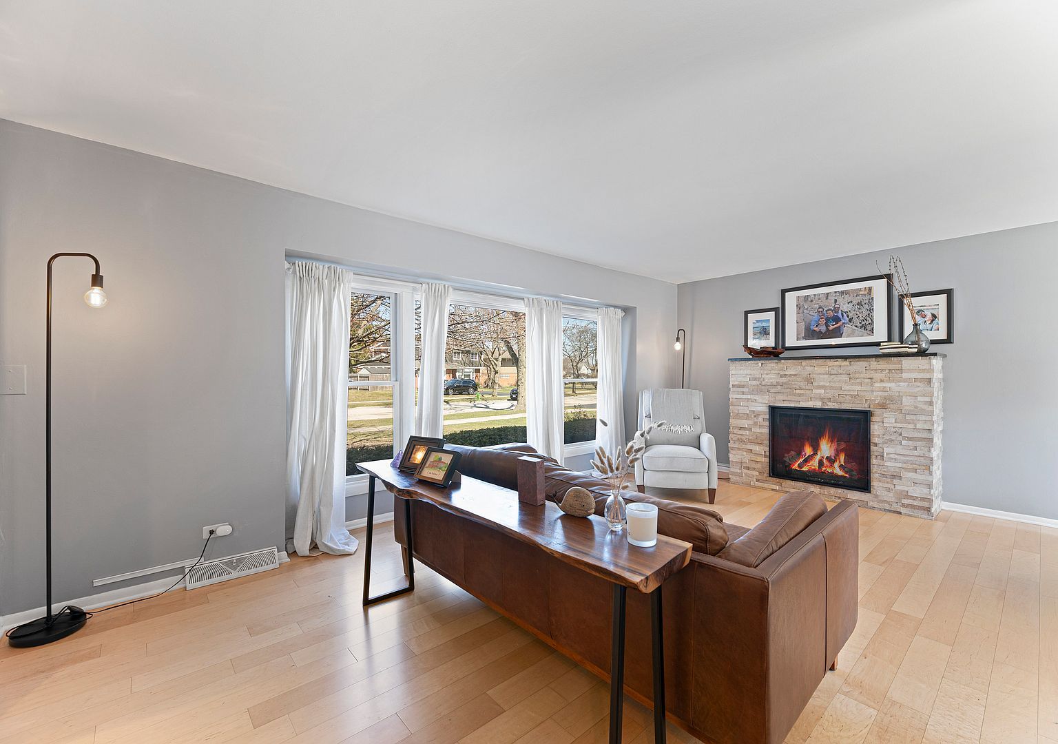 31 Mulberry East Rd Deerfield, IL 60015 - Thumbnail 3