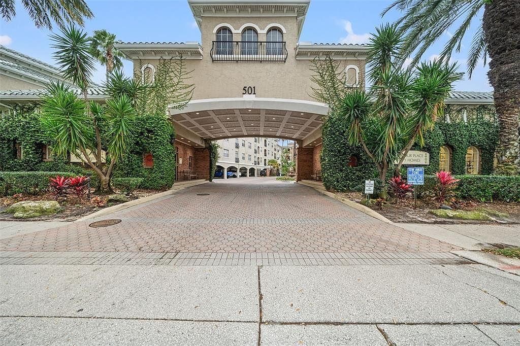 501 Knights Run Ave APT 2119 Tampa, FL 33602 - Thumbnail 3