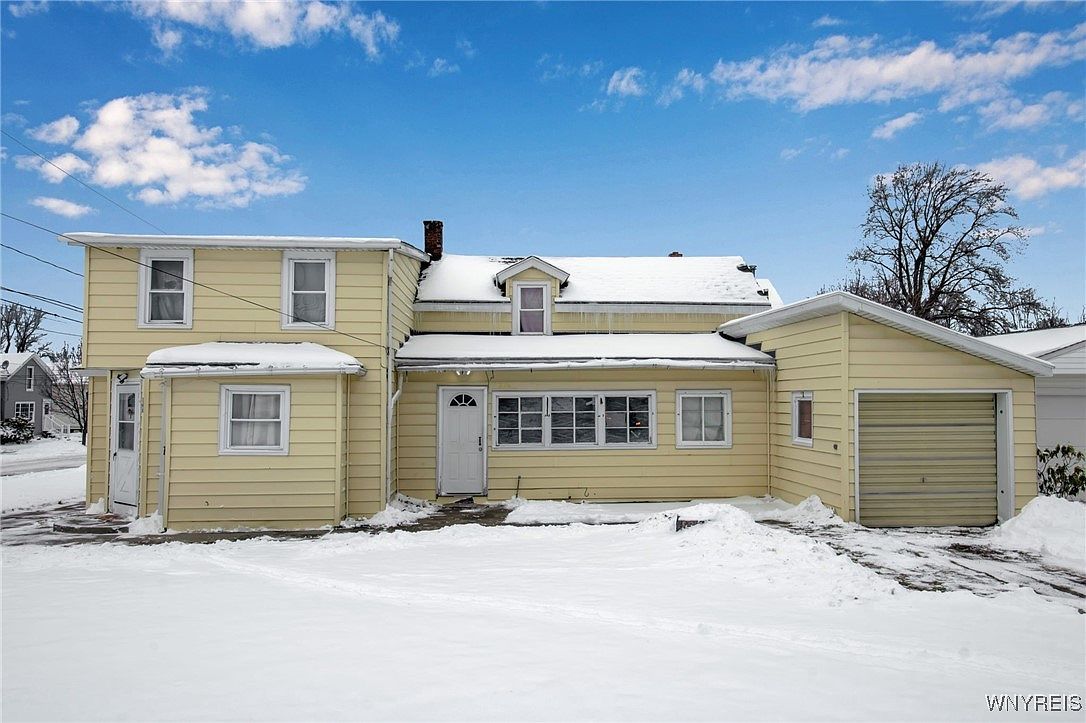 146 Hoyt St Dunkirk, NY 14048 - Thumbnail 3