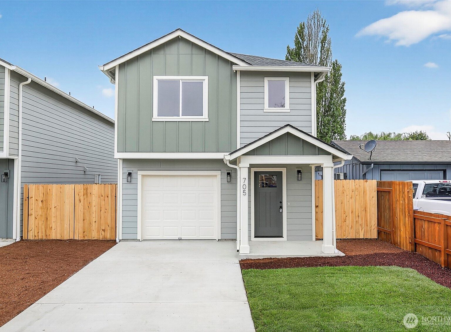 705 S 9th Ave Longview, WA 98632 - Thumbnail 3