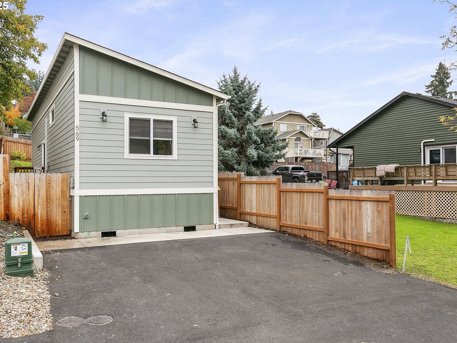 569 N 3rd St Kalama, WA 98625 - Thumbnail 3