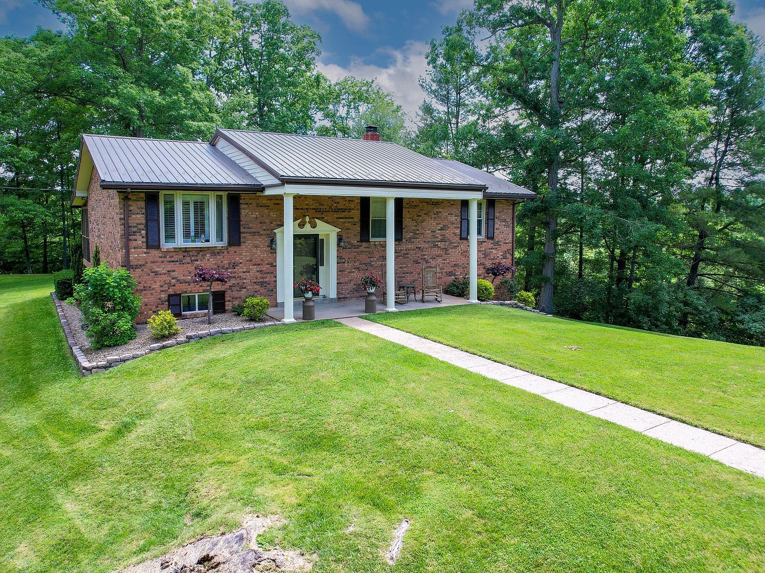 19 Melody Cir West Liberty, KY 41472 - Thumbnail 3