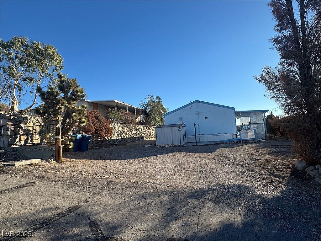 240 N Main St Searchlight, NV 89046 - Thumbnail 3