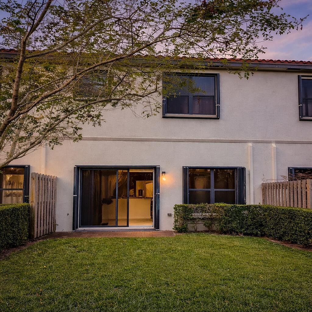 6156 Bangalow Dr Lake Worth, FL 33463 - Thumbnail 3