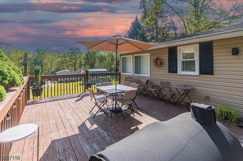 908 Willow Dr Newton, NJ 07860 - Thumbnail 3