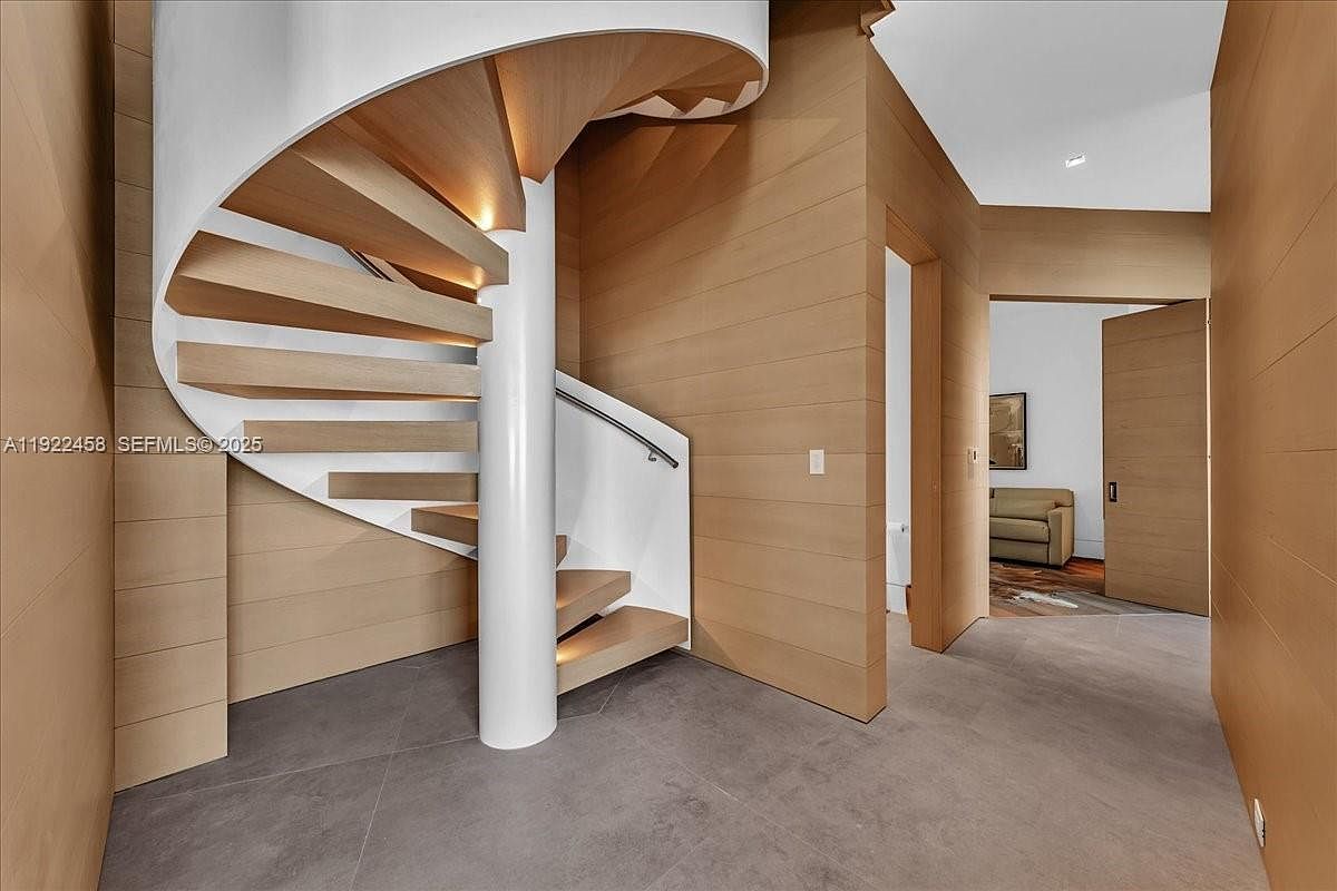 1300 S Miami Ave #UPH2 Miami, FL 33128 - Thumbnail 3